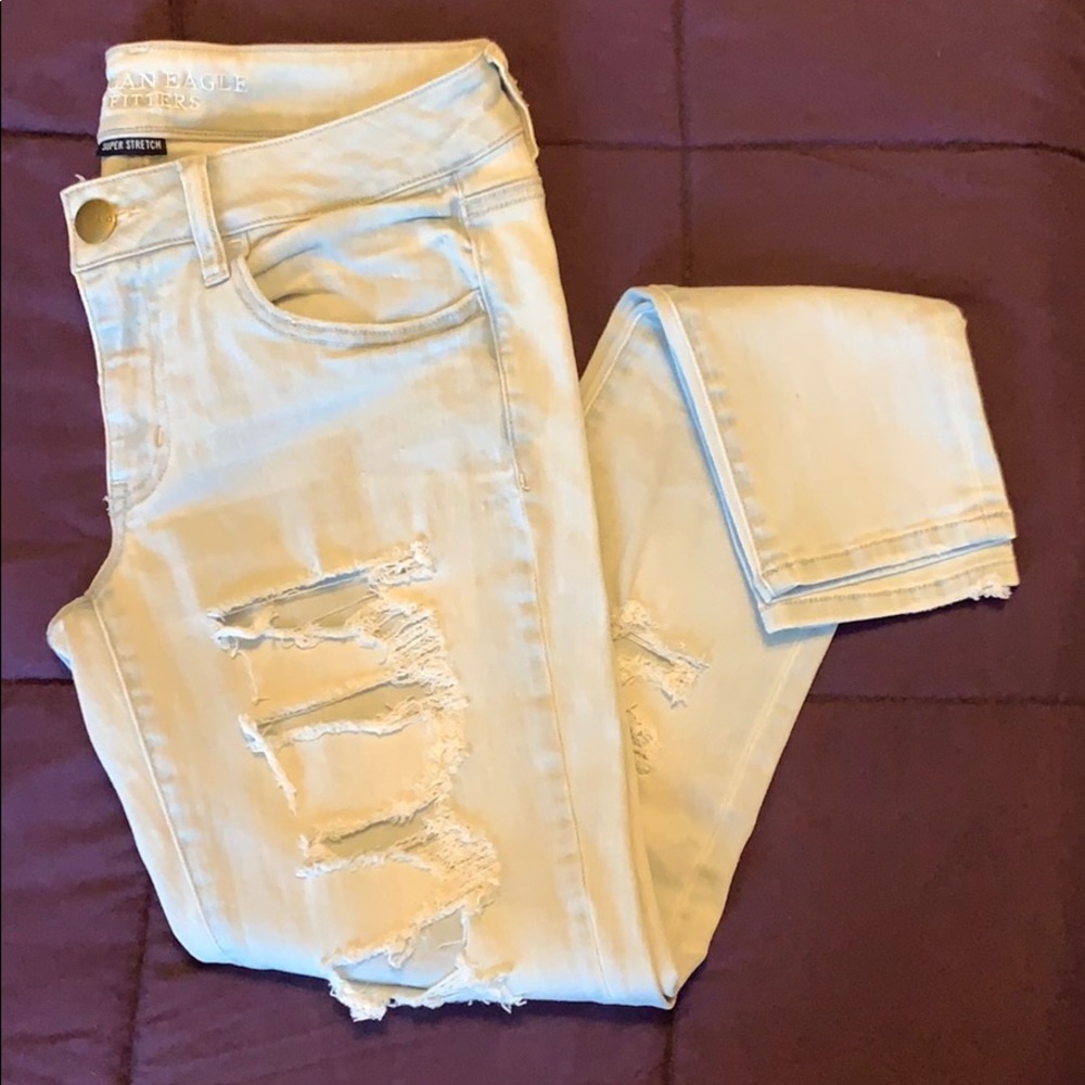 AEO Super Stretch Ripped Jeans